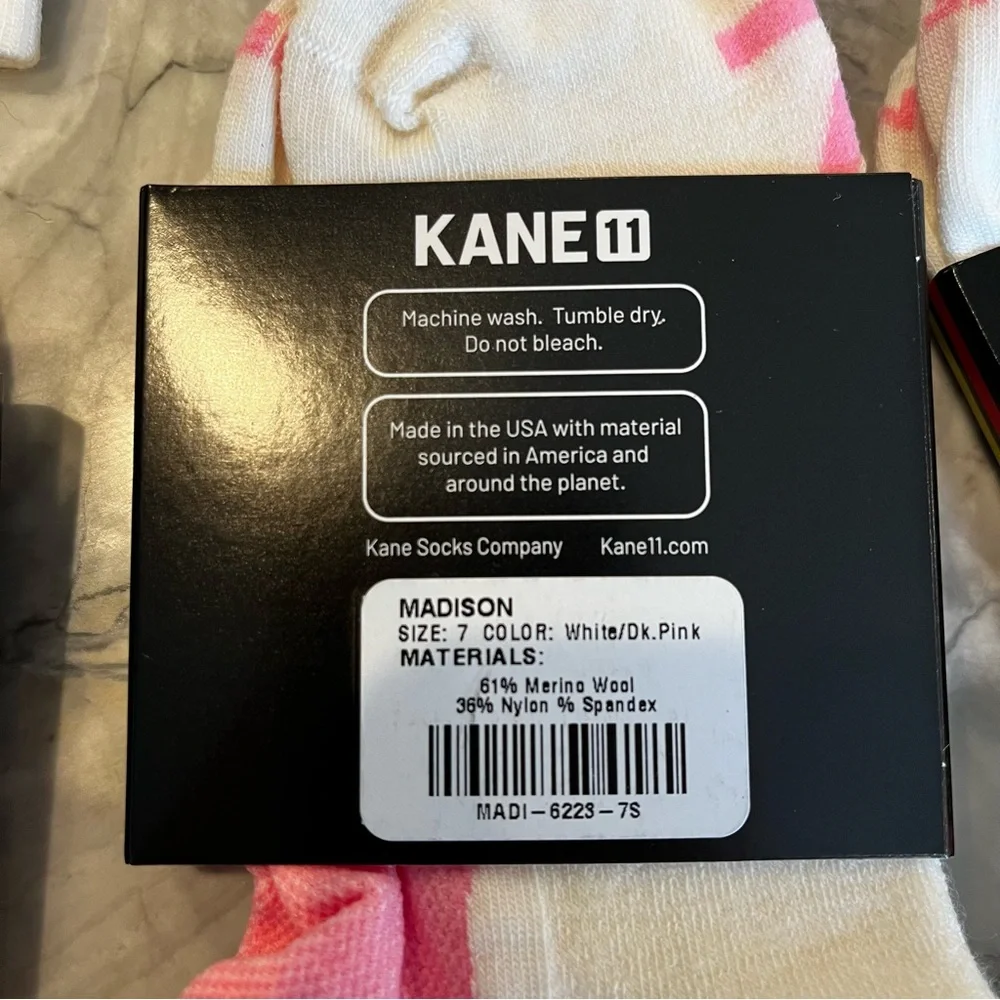 NWT 8 Pair Kane 11 Women’s Wool Socks Size 7 - Picture 2 of 3